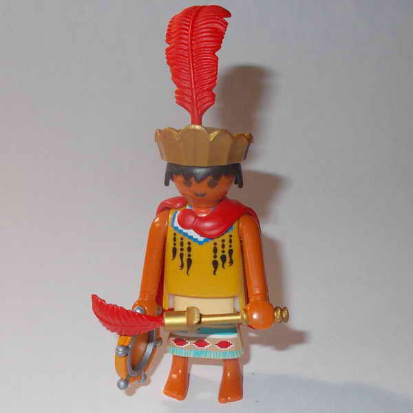 24 · Inca Priest / The Incas - figure