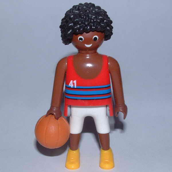 08 · GlobeTroter - figura